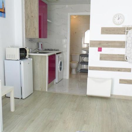 Apartamento En Centro A 150M Del Mar Apolo B Torrevieja Exteriör bild